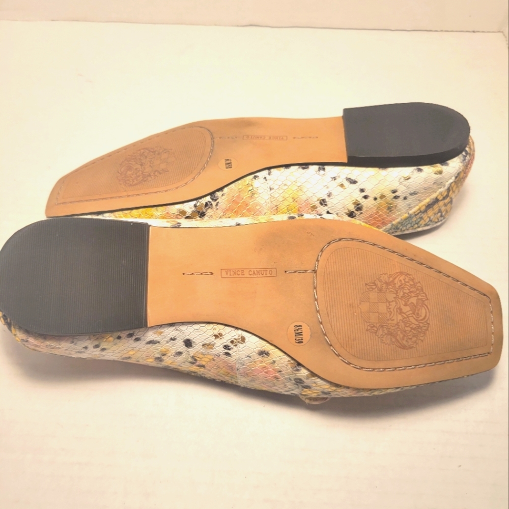 NWOT VINCE CAMUTO VC Landerla Snake Loafers - Picture 9 of 15